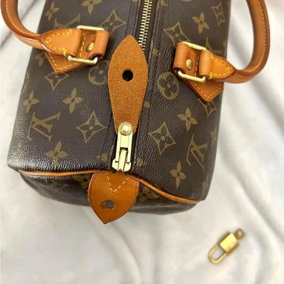 LV Speedy Monogram 30 - Picture 10 of 10